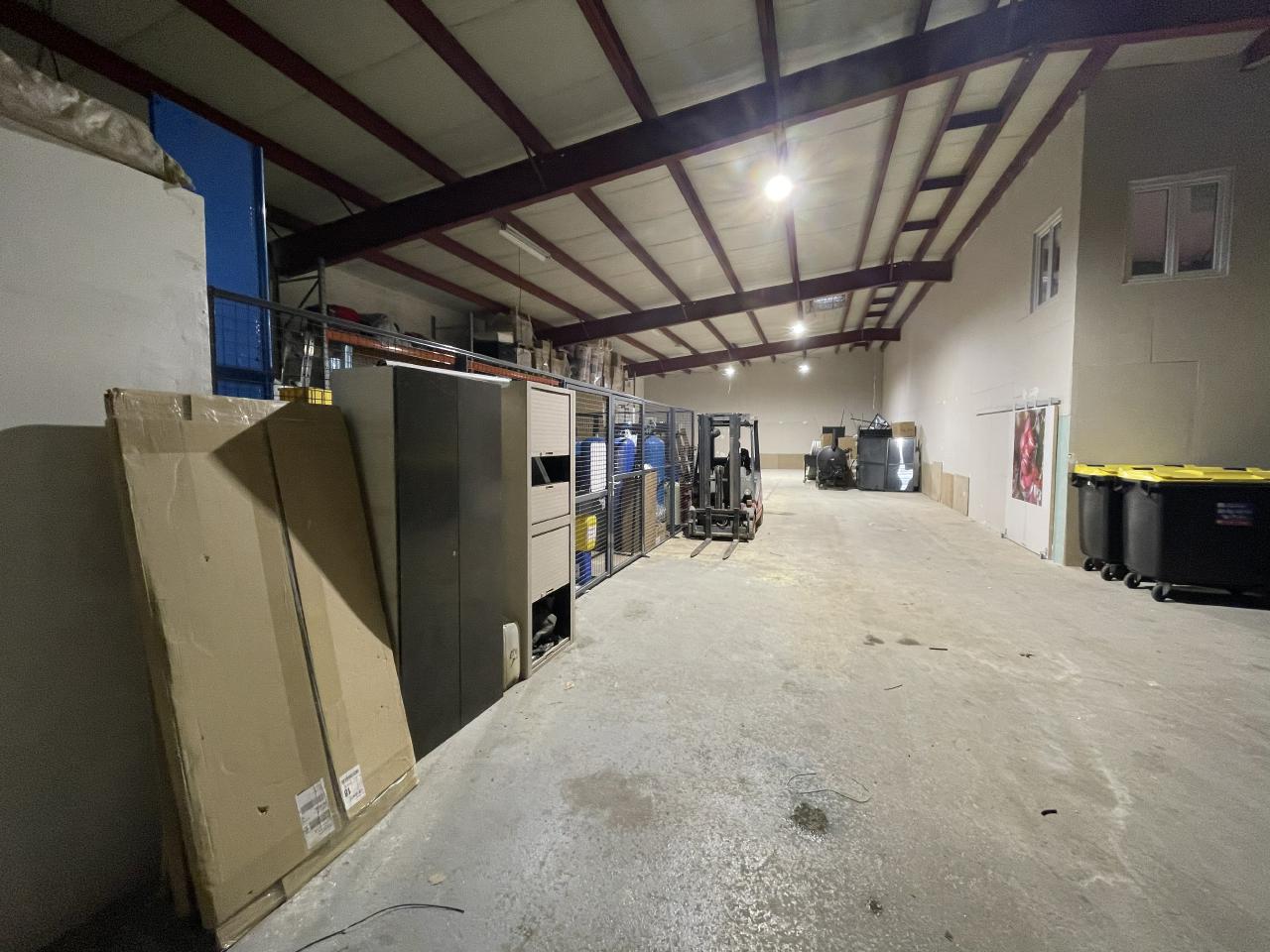 Local d'activité Les Essarts-le-Roi 500m² Location local d'activité Les Essarts-le-Roi Yvelines OLACT2207620 4
